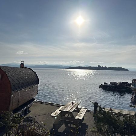 Sjoberg Hotell Og Ferie Leiligheter Osthusvik Экстерьер фото