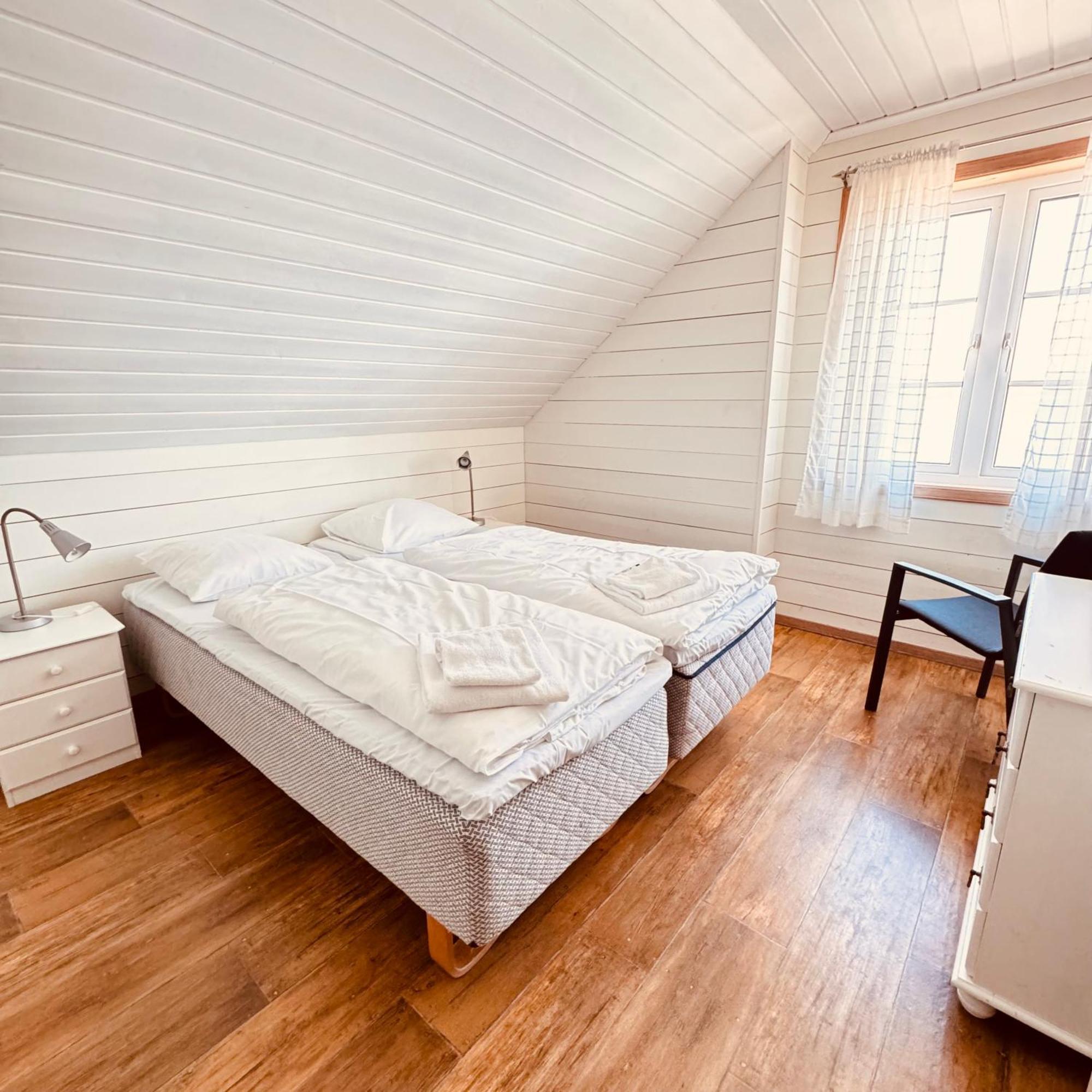 Sjoberg Hotell Og Ferie Leiligheter Osthusvik Экстерьер фото