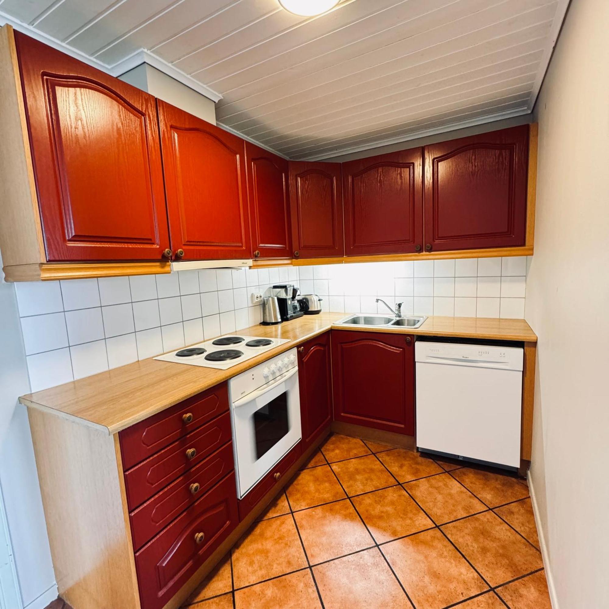 Sjoberg Hotell Og Ferie Leiligheter Osthusvik Экстерьер фото